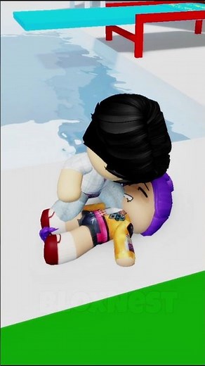 He saved her life… and found love 🥰#roblox #brookhaven #robloxshorts