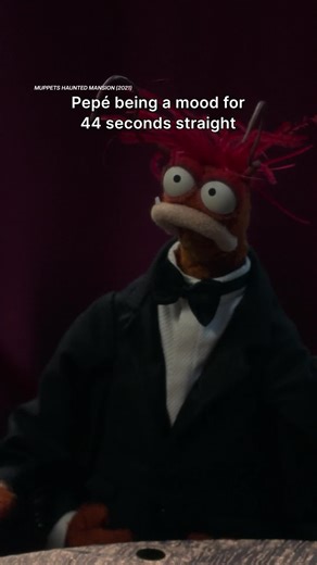 Explore Iconic Pepé the King Prawn Moments