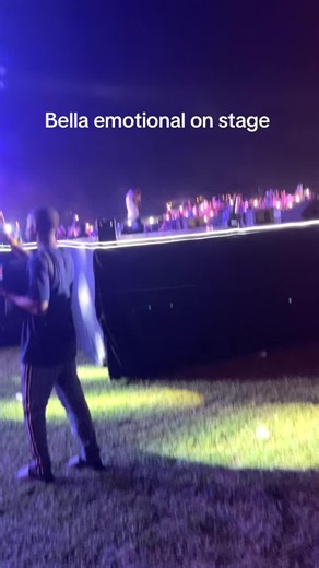 Bella Shmurda Emotional Performance on Stage