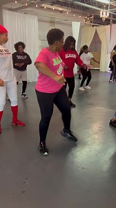 It’s always a groovy time at Groovy Line Dance Class 💃🏾💃🏾💃🏾 Ms. Samantha is working that middle honeyyyy 🩷💚💃🏾💃🏾🔥🔥 | Sherika Nicole’s Media Outlet LLC