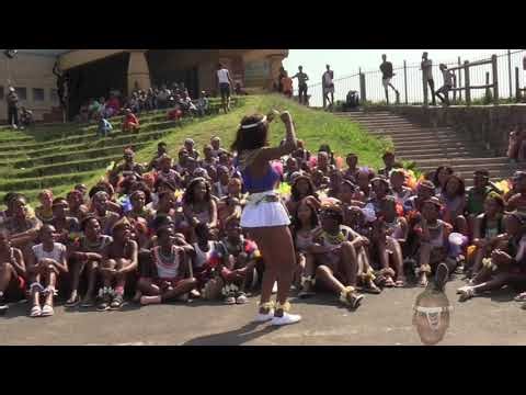 Zulu Memulo live singing: Webaba ubongimela