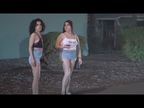 night life in Phoenix - 27th avenue lizards