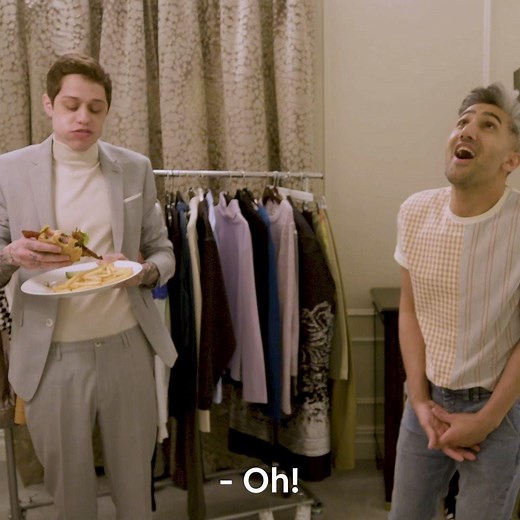 In the finale of Dressing Funny, Tan France and Pete Davidson share a bed, swap stories and have the CUTEST DANG FRIENDSHIP! | Netflix Is A Joke
