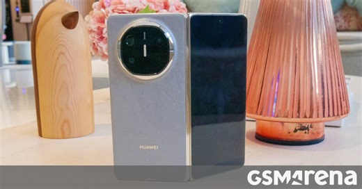 Huawei Mate X6 hands-on