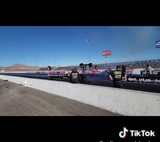 Watch closely, and you can see the individual cylinders firing off and the wrinkle in the tire off the line! #nhra #motormonday #nitro #tad #alcohol #dragster #funnycar #lasvegas #nevada #therapy #throttle #loudpedal #music #soundup #fypシ #explore @NHRA @Goodyear @LasVegasMotorSpeedway