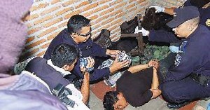 Allanan guarida de banda de criminales en la capital