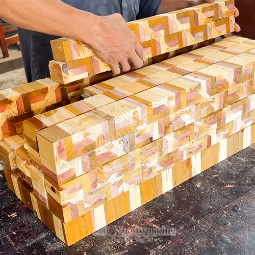 The Young Carpenter's Woodturning Skills Have Created A Stunning Work Of Art Featuring Intricate Brocade Patterns | WT HD Woodworking