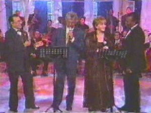 Angelica Maria, Alberto Vasquez, Jhonny Laboriel y Manulo Muñoz, A mi manera