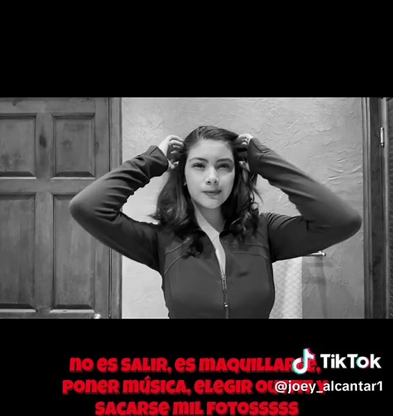 it’s like therapy 📸💋#nightcore #girltherapy #nightout #girlvibes #mood