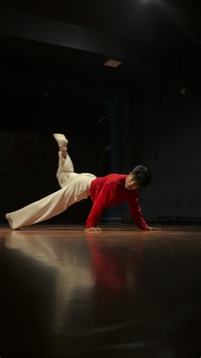 N E X T I ON on Instagram: "Just a normal one ✨✨✨✨✨✨"