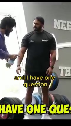 Easy it's a big weight 💪😂 #anatolyprank #FitnessJourney #FitnessGoals #prank #gymtime #trending #gymtraining #bodybuilding #AmaZing #muscle | Gym pranks