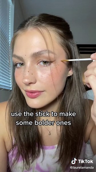 Recreating Emma Watson’s Freckles: A Makeup Tutorial