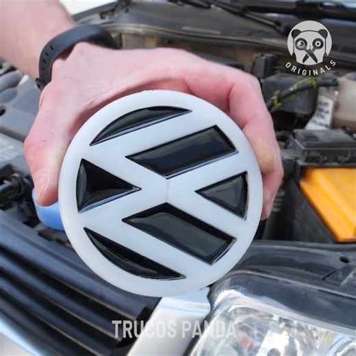 Incredible LED Car Logos!