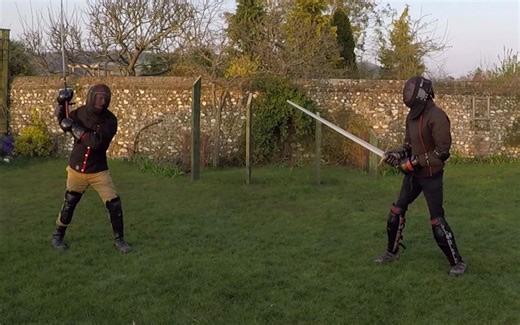 【油管转载】HEMA双手大剑对战长剑 Zweihander vs longsword (HEMA)