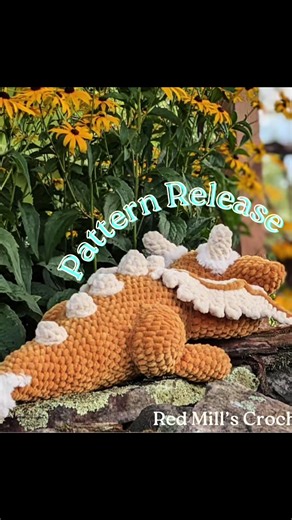 🐉🐉 PATTERN RELEASE 🐉🐉 🧶Sleeping Baby Dragon🧶 Release day is finally here!!!! Head to the link in my bio to find the pattern in my Etsy shop!!!!!!! Firstly, I need to thank my pattern testers! These people literally took on such a huge challenge to finish this hefty pattern in literally one week so I could get this pattern live for you all! They also all wound up playing a good game of yarn chicken (hehe)🧶🐓 I’m so super stoked for to see all the baby dragons you guys make 😍 Thank you all