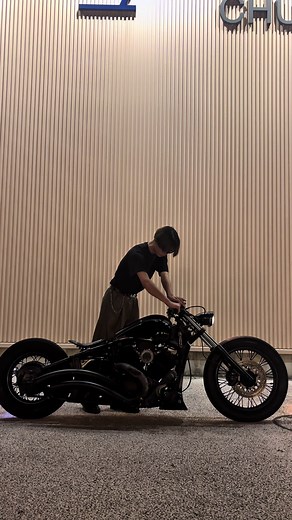 光沢感のあるドラックスター400を紹介✨