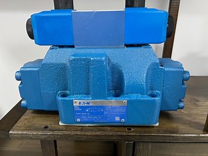 [Hot Item] Directional Control Valve, Dg4V-3-2c-M-U-H5-60 Solenoid Valve for Model Code