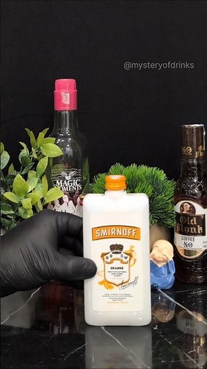 Smirnoff Orange Vodka Mix 🍊 Easy Vodka Cocktail | #smirnoff | Mysteryofdrinks | #vodka #asmr