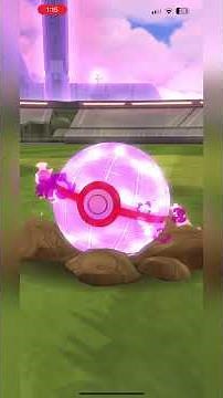 Pokémon Go - Catching Dynamax Darumaka