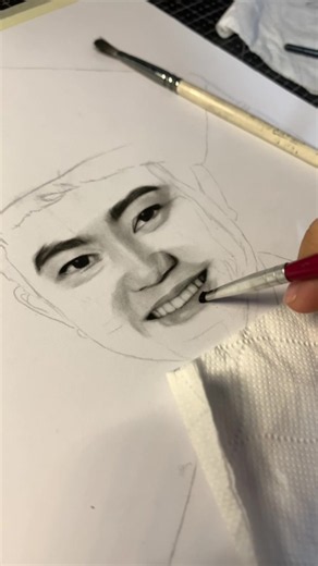 Tracing Method Charcoal Portrait Drawing
