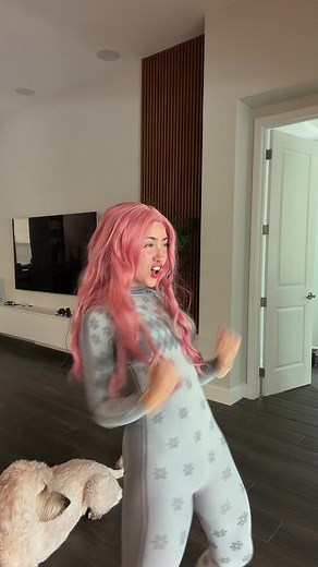 Nichole🎀 (@janicenicholee)’s video of nichole