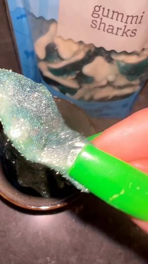 who wants glummy glarks?? ✨🦈 #explorepage #funnyvideos #gummies #rennolympus #foodie #foodlover | Renn Olympus