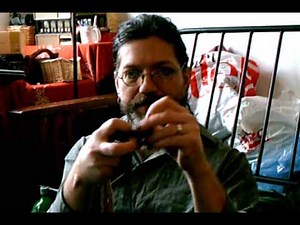 Toothbrush rugs tutorial: The easiest way to start a rug!