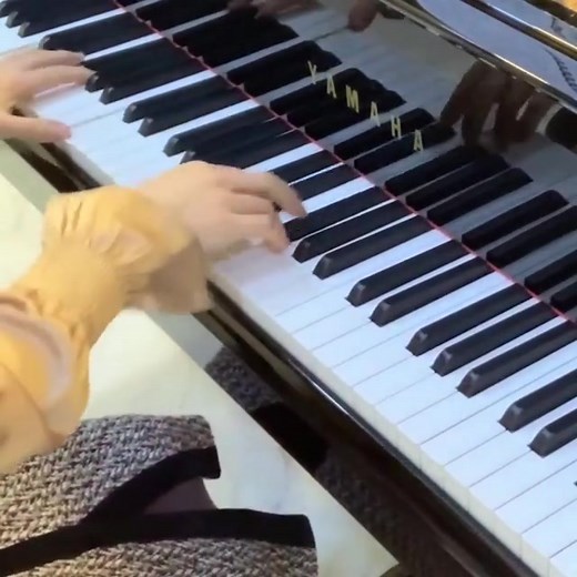 A very elegant ragtime by the great Scott Joplin — “The Entertainer” is one of his most famous pieces ever written. Beautifully performed here by pianist Meejlee, with style and clear articulation of the syncopated rhythm that makes ragtime shine. #piano #ragtime #scottjoplin #theentertainer #pianist #pianomusic #classicalmusic #musicperformance #musiclovers #pianosolo #sheetmusic #musician #talent #art #soundofpiano #livepiano #pianocover #ragtimepiano #legendarycomposer #musicworld #pianoskill