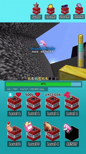 Live Minecraft Gameplay with Interactive Features