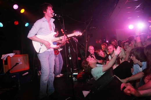 2005 wirbelten die Arctic Monkeys die Musikwelt durcheinander