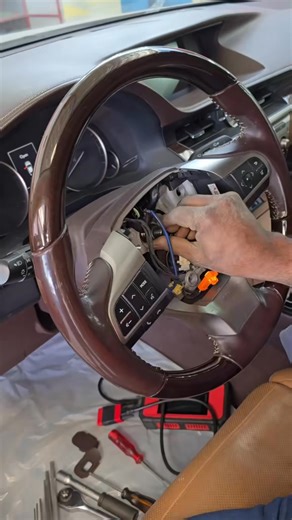 airbag sensor installation #trending #foryou #how #usa #viral #automotive #mechanic #reels #diy | Henrry