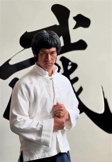 BRUCE LEE Figure Ai ✨ #bruceleefigure #brucelee #brucelee🐉 #ブルース・リー #おすすめ #bruceleeedit #bruceleeedits #bruceleefyp #bruceleebrasil #fyppp #fypシ゚ #fypage #fyppage #fyppppppppppppppppppppppp #vaiprofy #vaiprafy #李小龙 #李小龍 #李振藩 #브루스 #บรูซลี #БРЮС #viral #foryoupageofficiall #foryoupagetiktok #fistoffury #enterthedragon #thewayofthedragon #thegameofdeath #furiadodragao #operacaodragao #ovoododragao #ojogodamorte #odragaochines #thebigboss