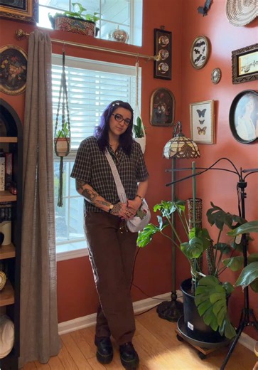 been on a classic literature kick 📚🫶🏽 #doboftheday #booktok #altgirl #bookish #drmartensoutfits