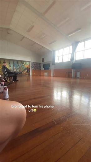 Epic Phone Drop Fails: Hilarious Moments at School