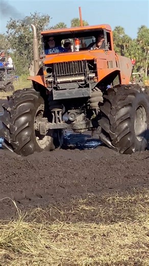 Military Mega Truck comes equipped with 4x4 Traction and a Dance Floor #offroad #mudbog #tractor #tires #military #axles #mudslinging | Penny E Martin Photography