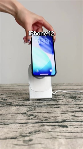 Wireless Charging Phone Holder-Minimalist iPhone 12 friendly.#wirelesscharging #fastcharging#magnetic #wirelesscharger #tiktokmademebuyit