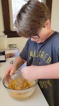 Joshua Weissman's Chocolate Chip Cookies