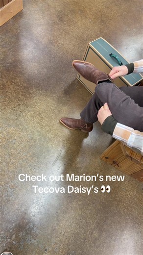 Women’s Tecova Daisy’s are available at elliottsboots.com