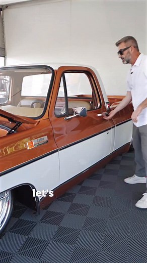 17K views · 3.8K reactions | Custom interior in a GMC Squarebody 﫡 We went all out for this ‘73, with a perfectly retro plaid and aged tan leather. The bucket seats and center console fit in this cab so beautifully. I could drive this thing forever. Can’t wait for Scott to get his hands on this thing. Hit us up for an interior in your truck #fatfendergarage | Fat Fender Garage | Facebook