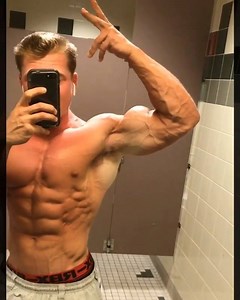 144K views · 1.9K reactions | Incredible physique at age 19! (@kenyonthe3rd) | Simplyshredded.com | The Ultimate Lifting Experience | Facebook