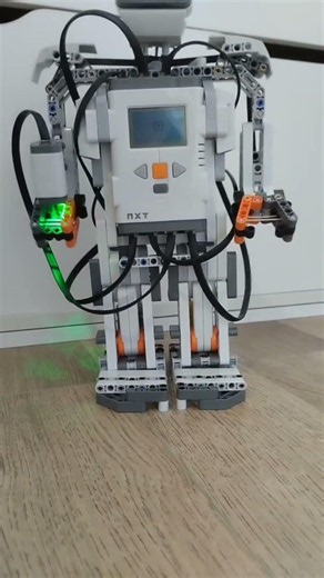 Lego Mindstorms NXT 2.0 Alpha Rex #nxt #mindstorms