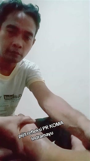 teknik terbaik memijat kaki yang benar untuk menyembuhkan sakit pada kaki #pijit #refleksi #prkoma
