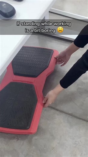 Standing while working might be a bit boring, then try these cool equipments! 💪 #autonomous #ergonomic #exercise #standingdesk #officelife #wfh