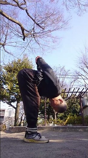 バクティ・ヨーガとはどういうものか意味 効果 やり方https://rreey.xyz/suki/bakutei/ 「苦しみが強いほど帰依が深まる構造」「恐怖→恍惚への変換メカニズム」「無心＋帰依の融