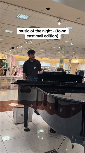 Sing Along with Phantom of the Opera at the Mall