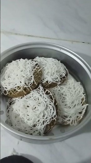 Making String Hoppers Sri Lankan Style | Soft Idiyappam Recipe! #Shorts