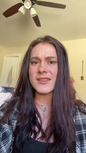 #stitch with @kaylee.jaye some videos were meant to stay in the drafts. like what you like but don’t tear others down for not having the same taste. read whatever you want, ily guys #booktok #books #messytiktok #book #enemiestolovers #reading