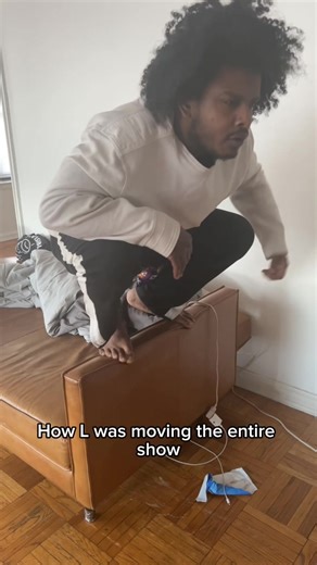 L from death note be like #comdey #fyp #anime | Comedy Anime