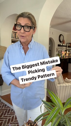 276K views · 2.4K reactions | Picking trendy pattern for permanent decor elements like flooring, tile, & counters can be a costly mistake. | i pick paint color | Facebook