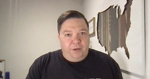 Former Drag Queen: Drag Shows Are Grooming Children